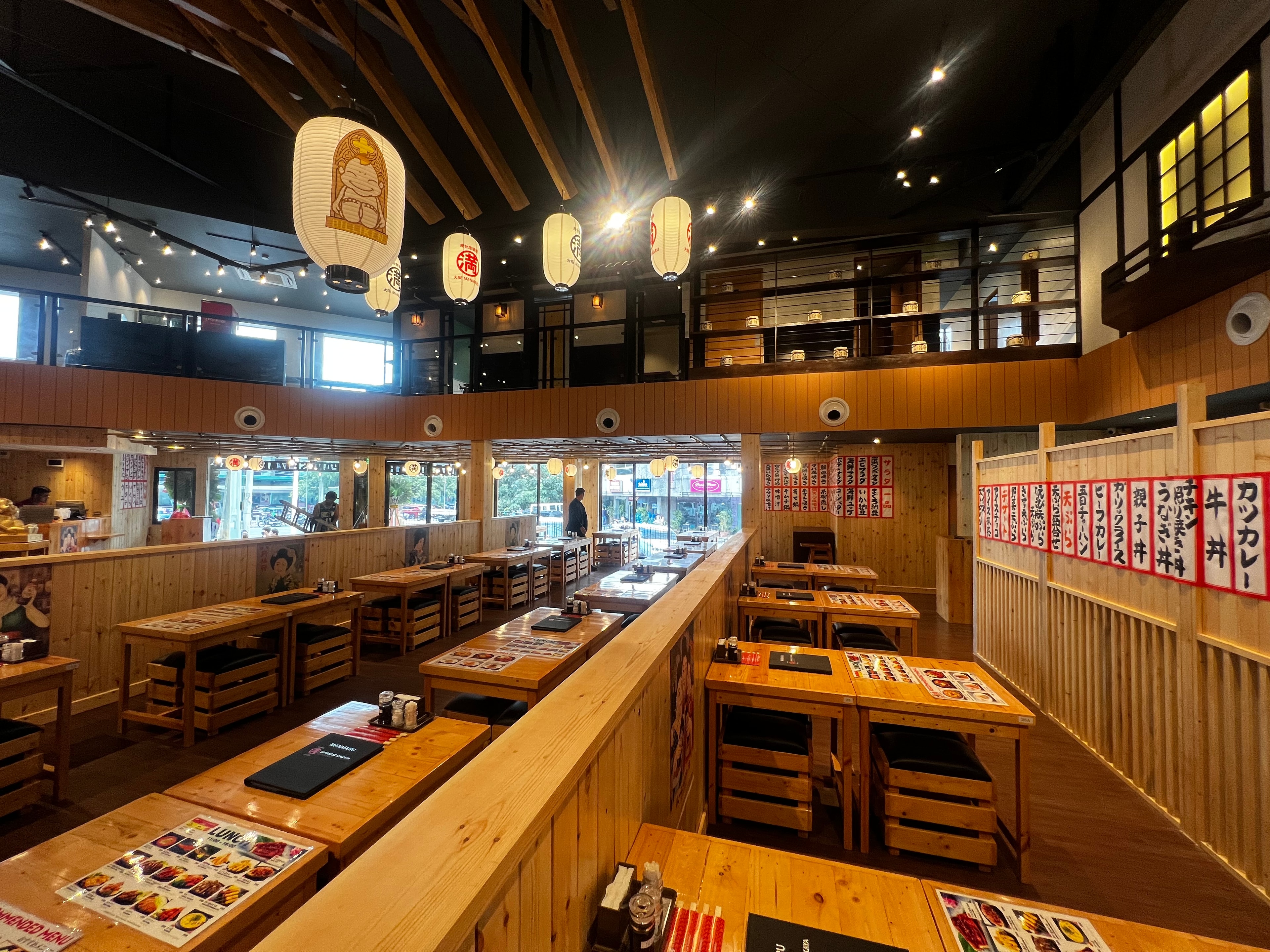 Manmaru Japanese Restaurant — interior view 2